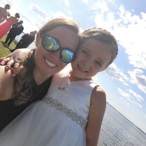 Meet your Posher, Kelly